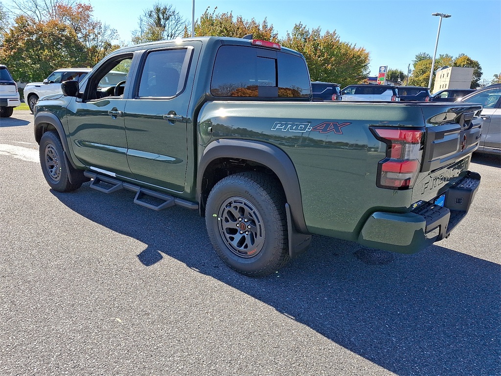 2026 Nissan Frontier PRO-4X - Photo 3