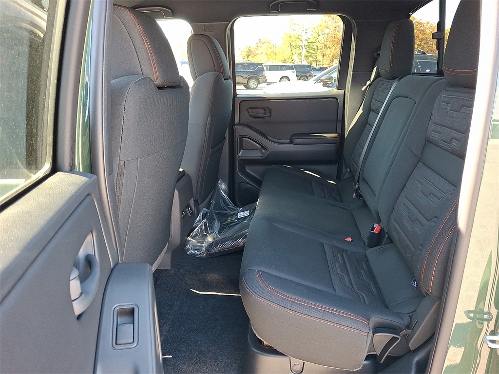 2026 Nissan Frontier PRO-4X - Photo 6