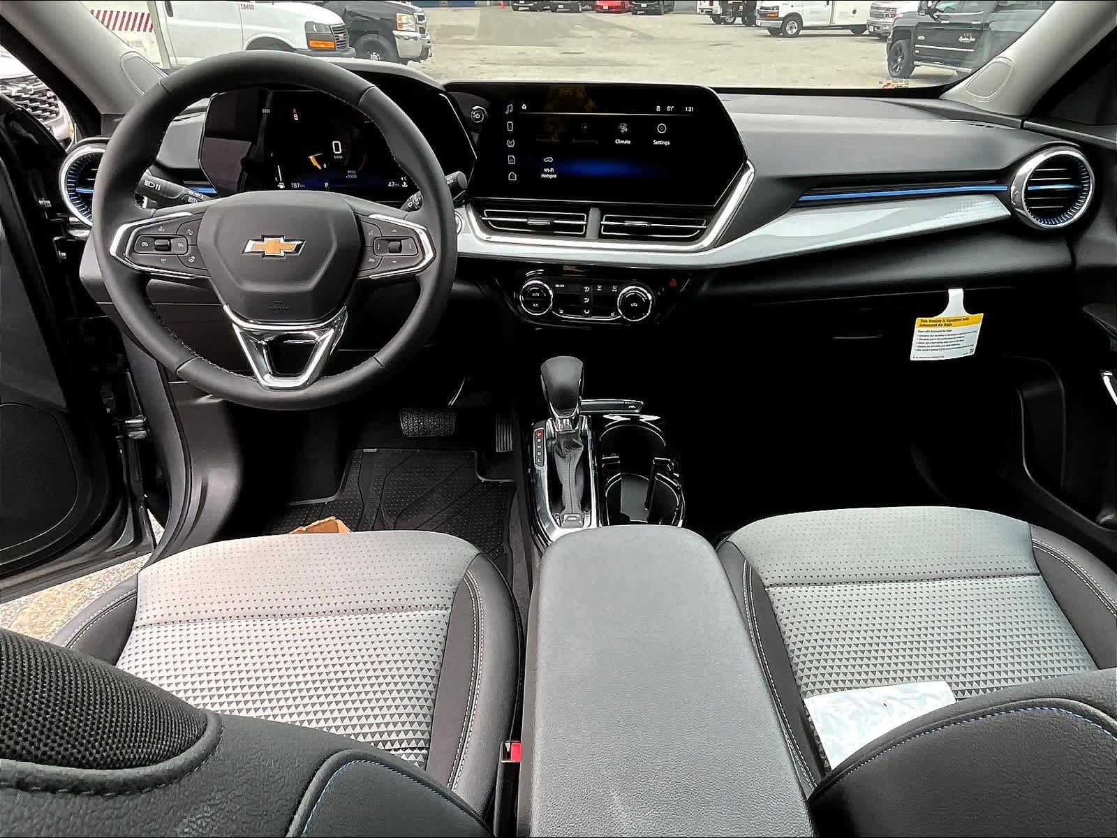 2026 Chevrolet Trax LT - Photo 12