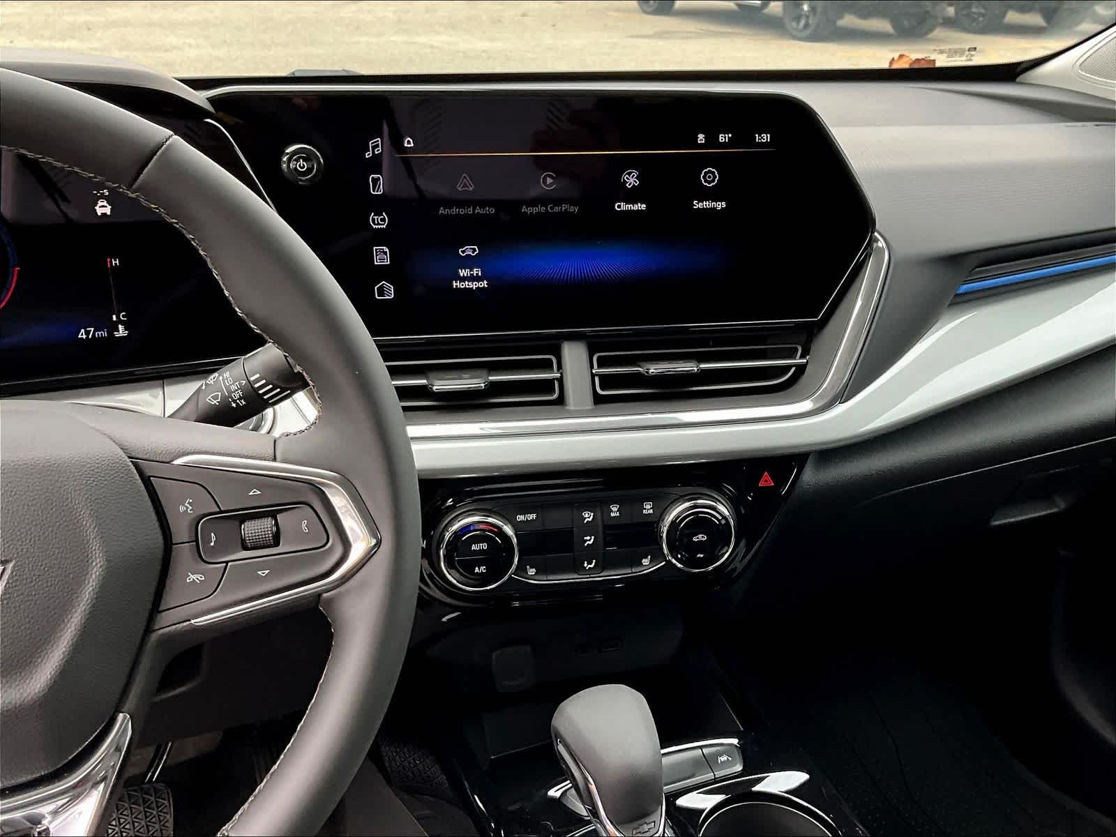 2026 Chevrolet Trax LT - Photo 13