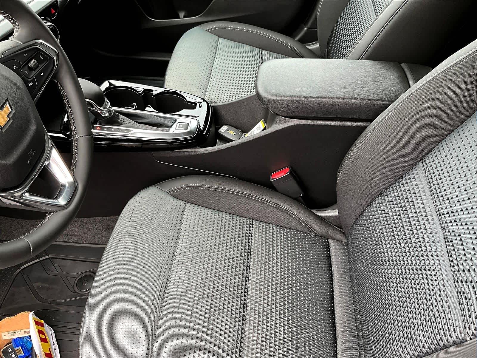 2026 Chevrolet Trax LT - Photo 14