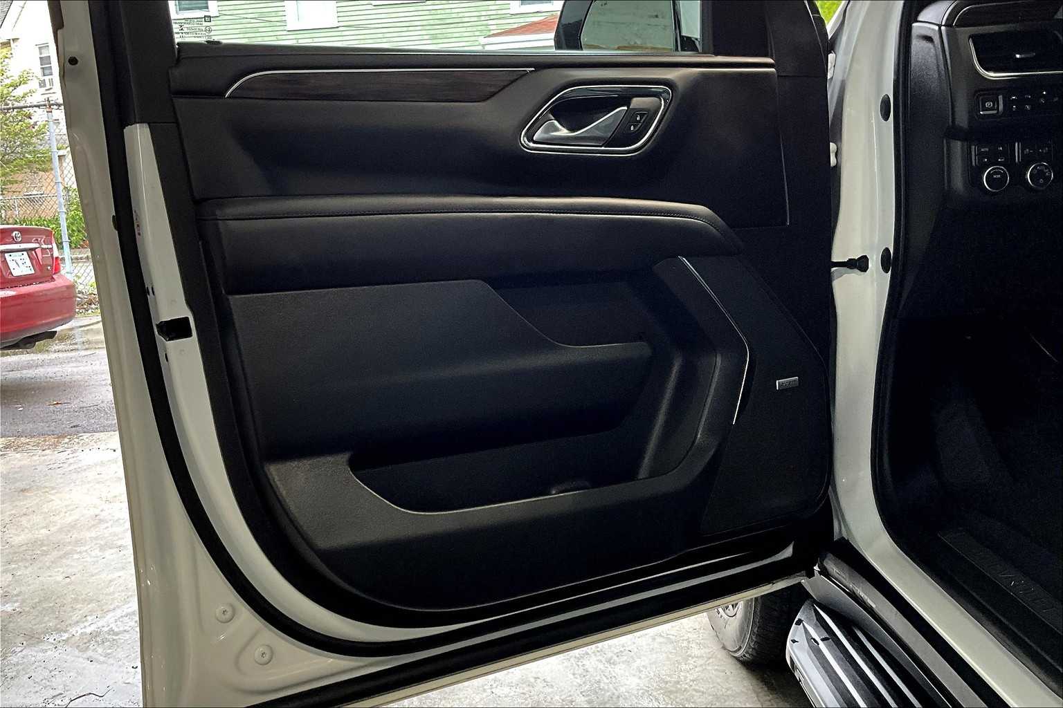 2022 Chevrolet Tahoe LT - Photo 9