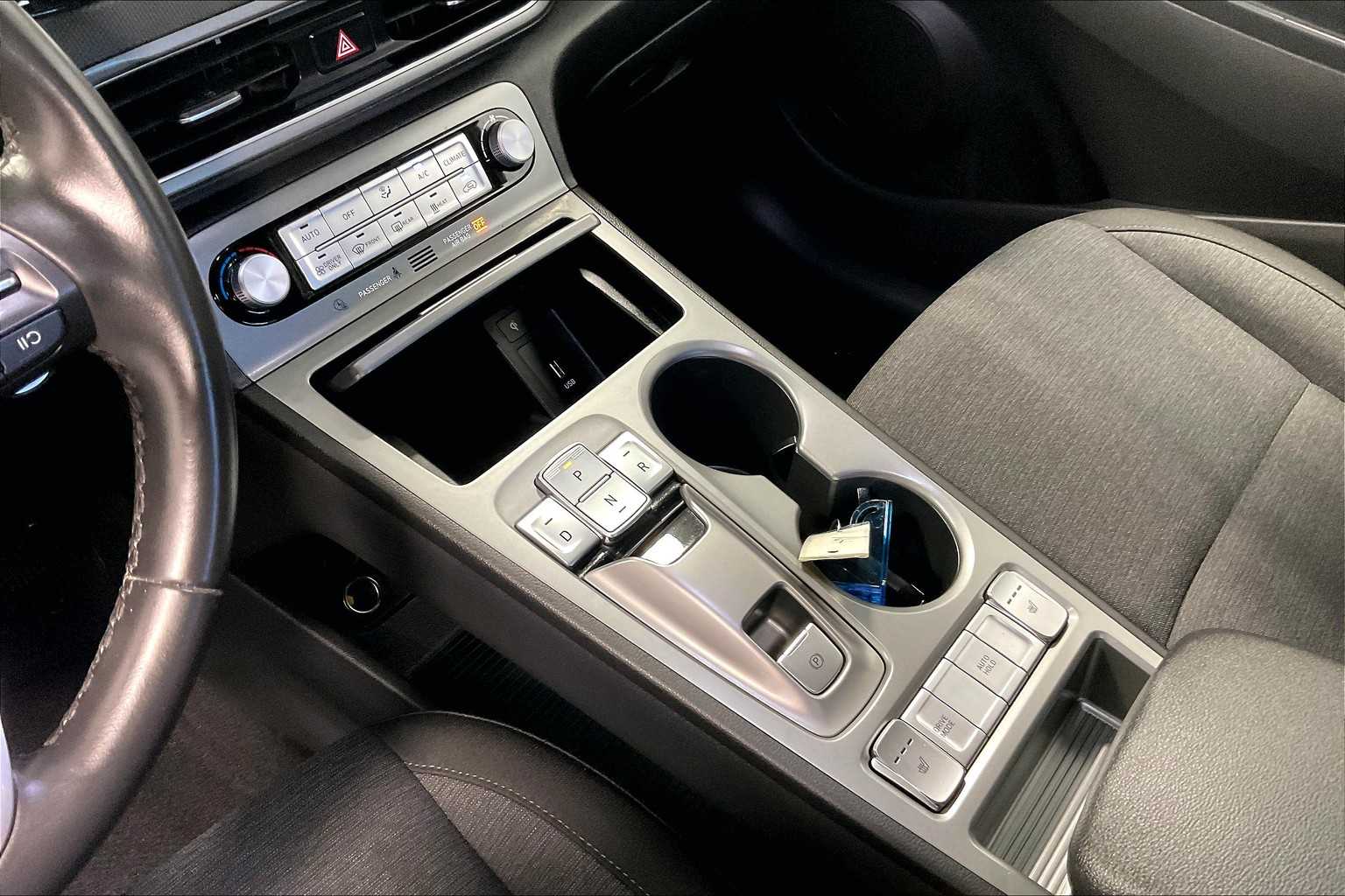 2023 Hyundai Kona Electric SEL - Photo 20