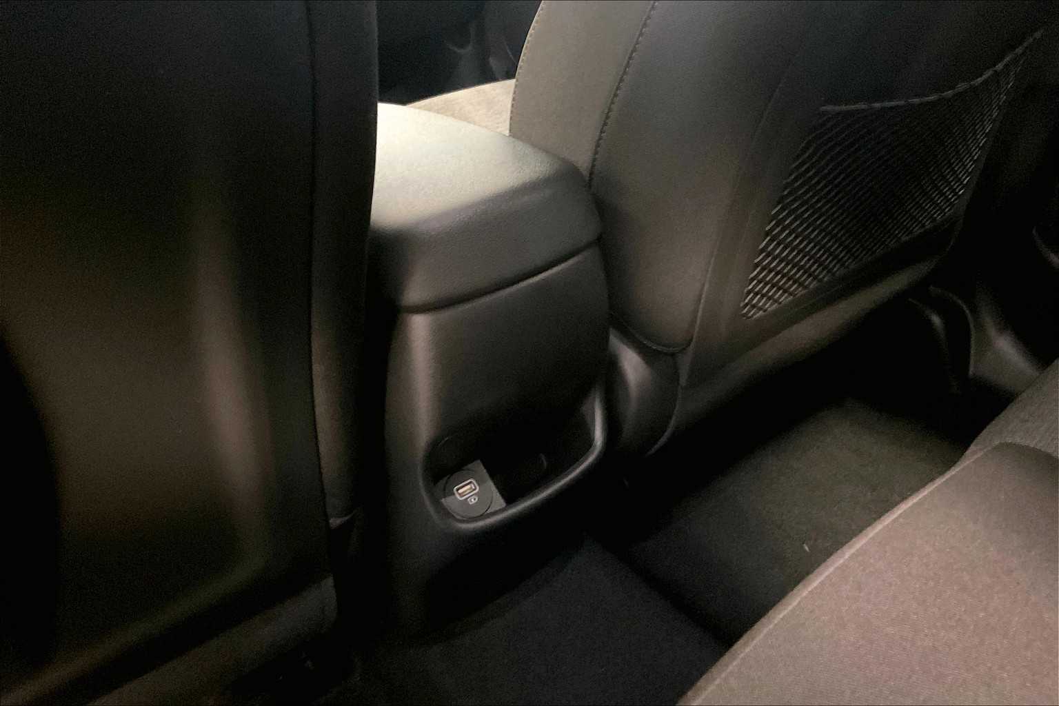 2023 Hyundai Kona Electric SEL - Photo 28