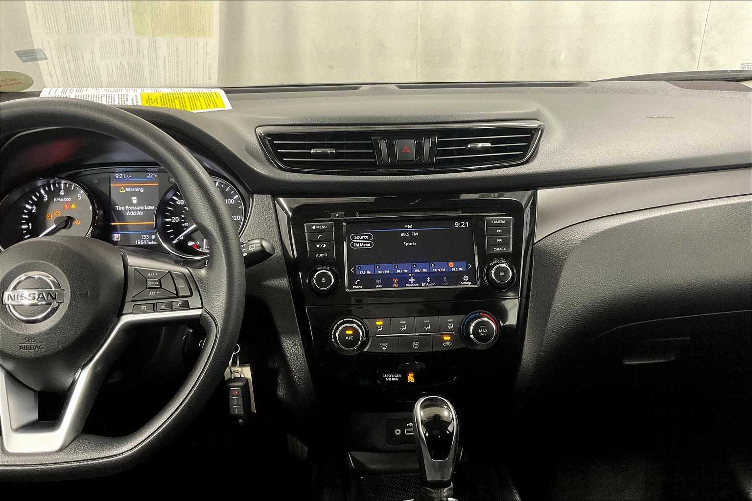 2022 Nissan Rogue Sport S - Photo 18