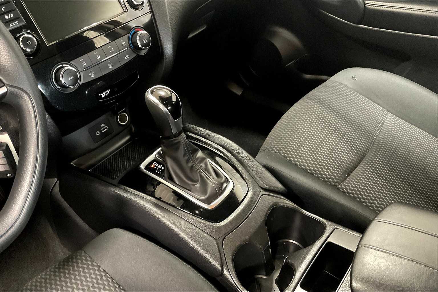 2022 Nissan Rogue Sport S - Photo 20