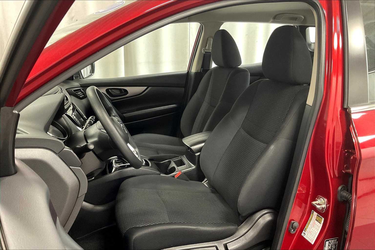 2022 Nissan Rogue Sport S - Photo 10