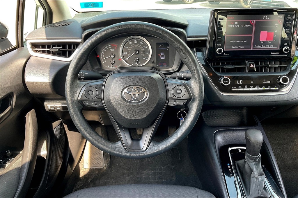 2022 Toyota Corolla LE - Photo 16