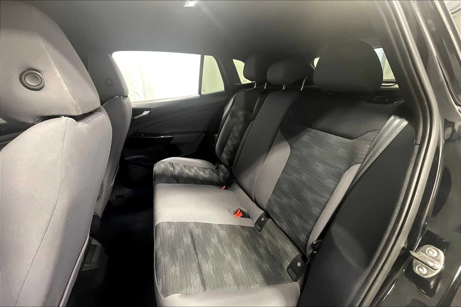 2021 Volkswagen ID.4 Pro - Photo 15