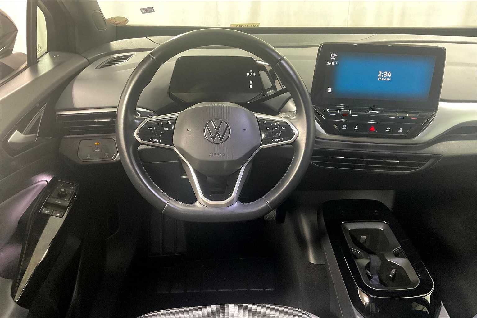 2021 Volkswagen ID.4 Pro - Photo 17