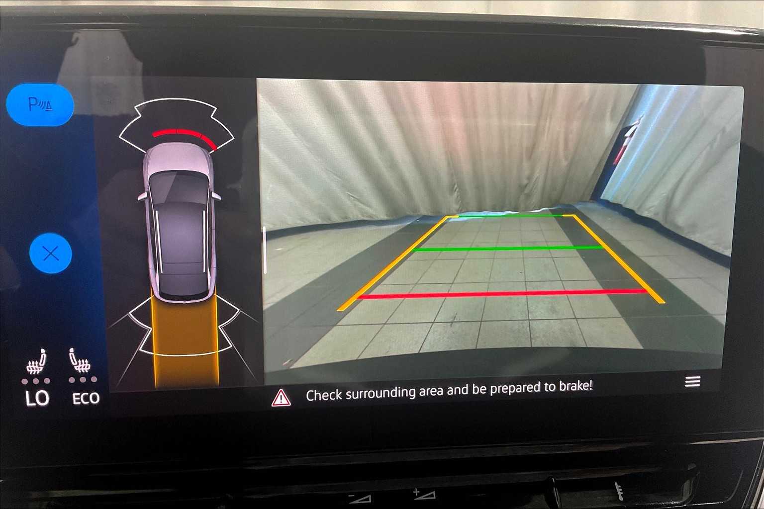 2021 Volkswagen ID.4 Pro - Photo 19