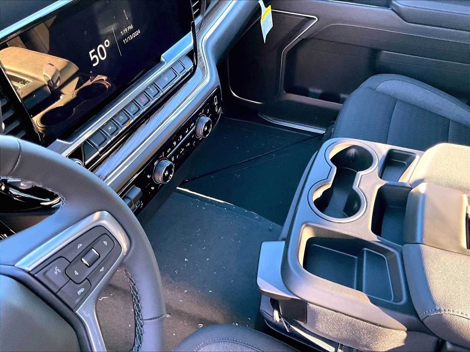 2025 Chevrolet Silverado 1500 LT - Photo 14