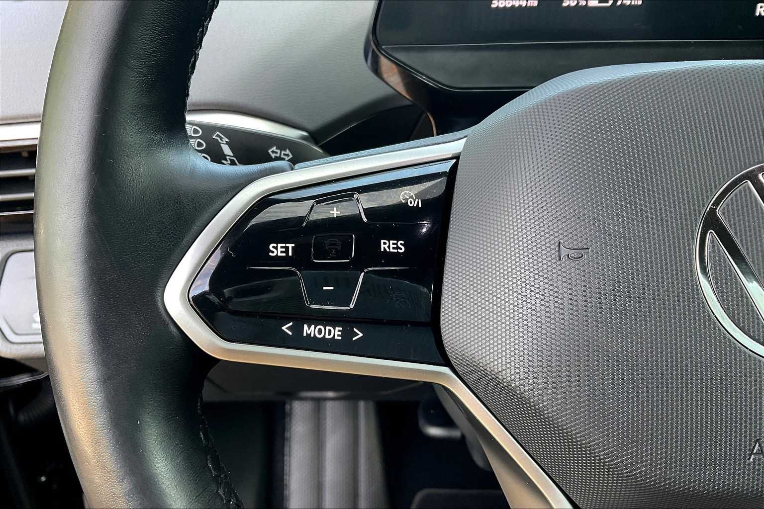 2021 Volkswagen ID.4 Pro - Photo 22