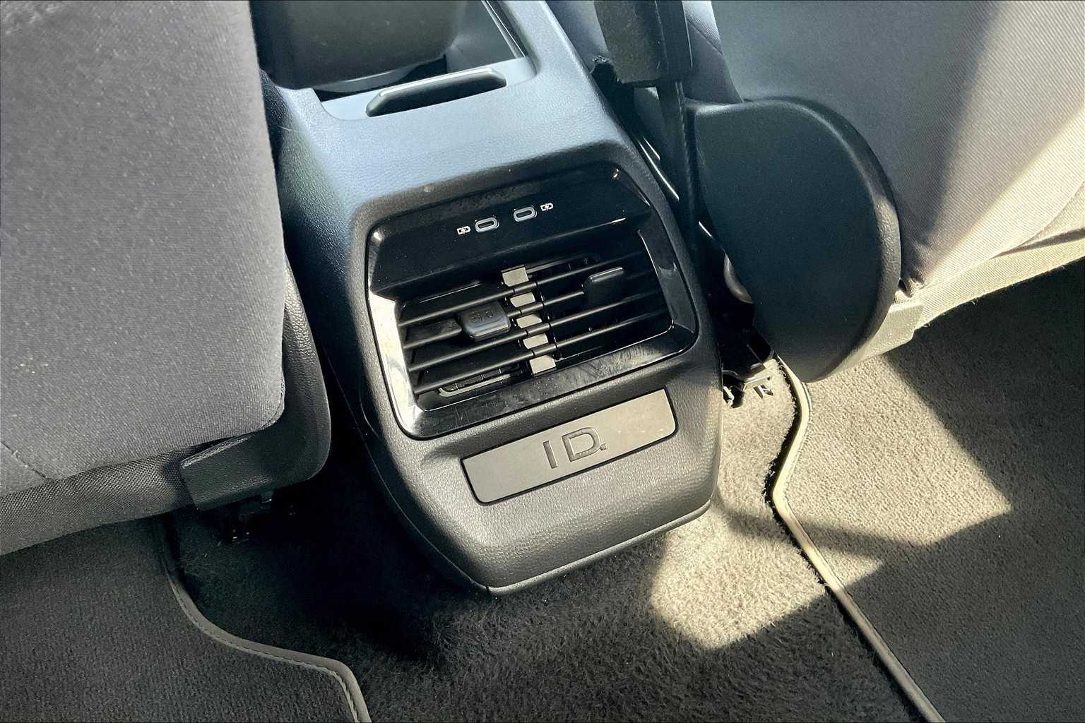 2021 Volkswagen ID.4 Pro - Photo 26