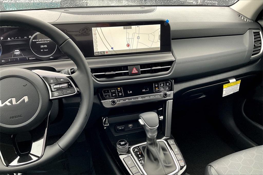 2026 Kia Seltos EX - Photo 13