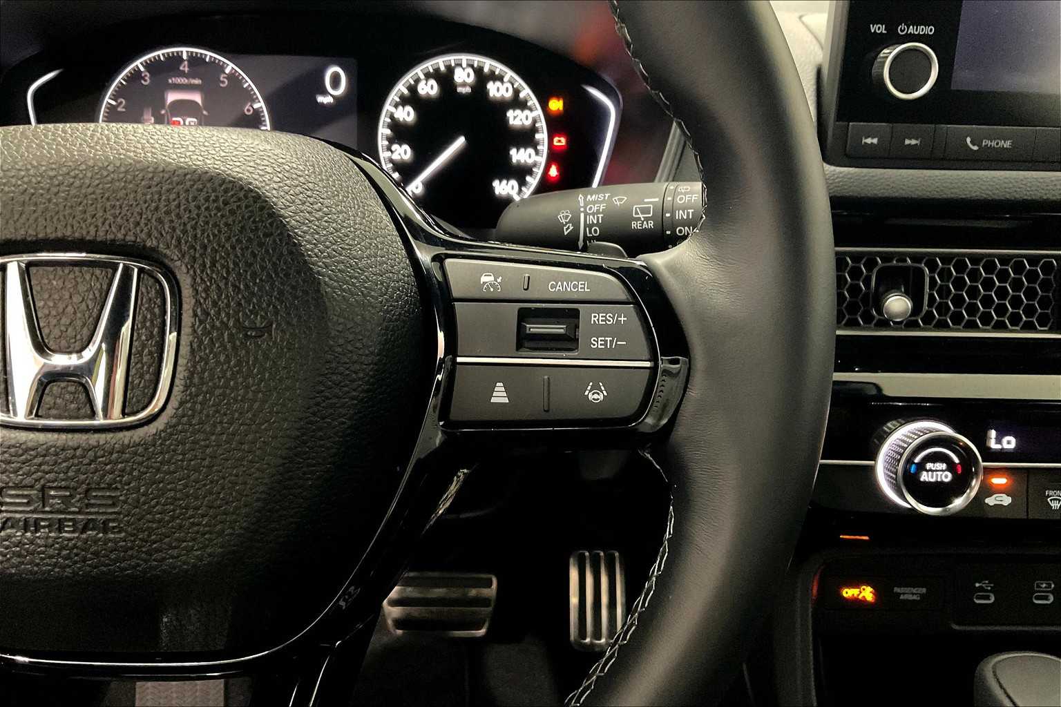 2025 Honda Civic Hatchback Sport - Photo 23