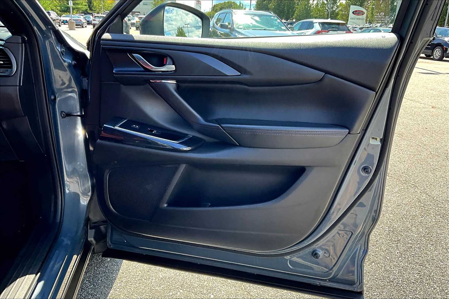 2023 Mazda CX-9 Carbon Edition - Photo 12