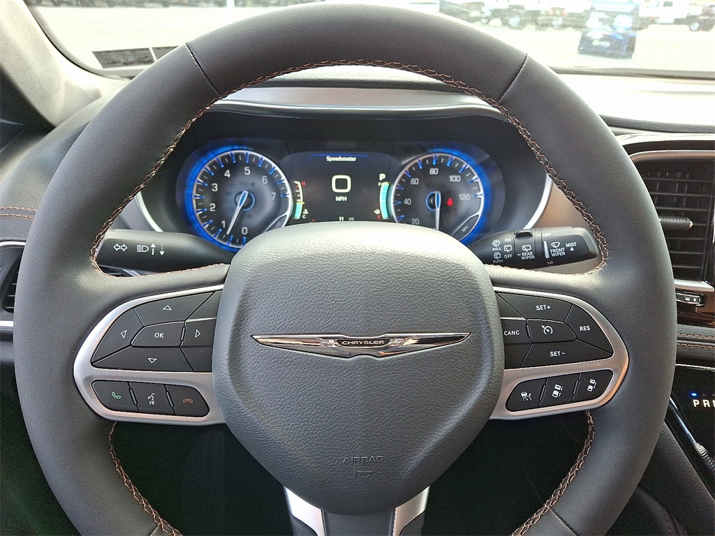 2026 Chrysler Pacifica Pinnacle - Photo 18
