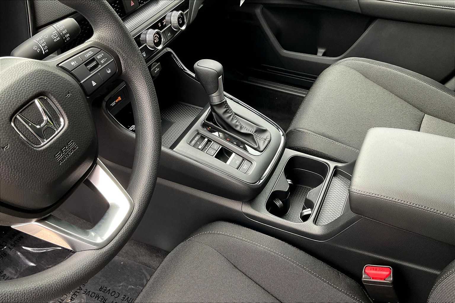 2026 Honda CR-V LX - Photo 14