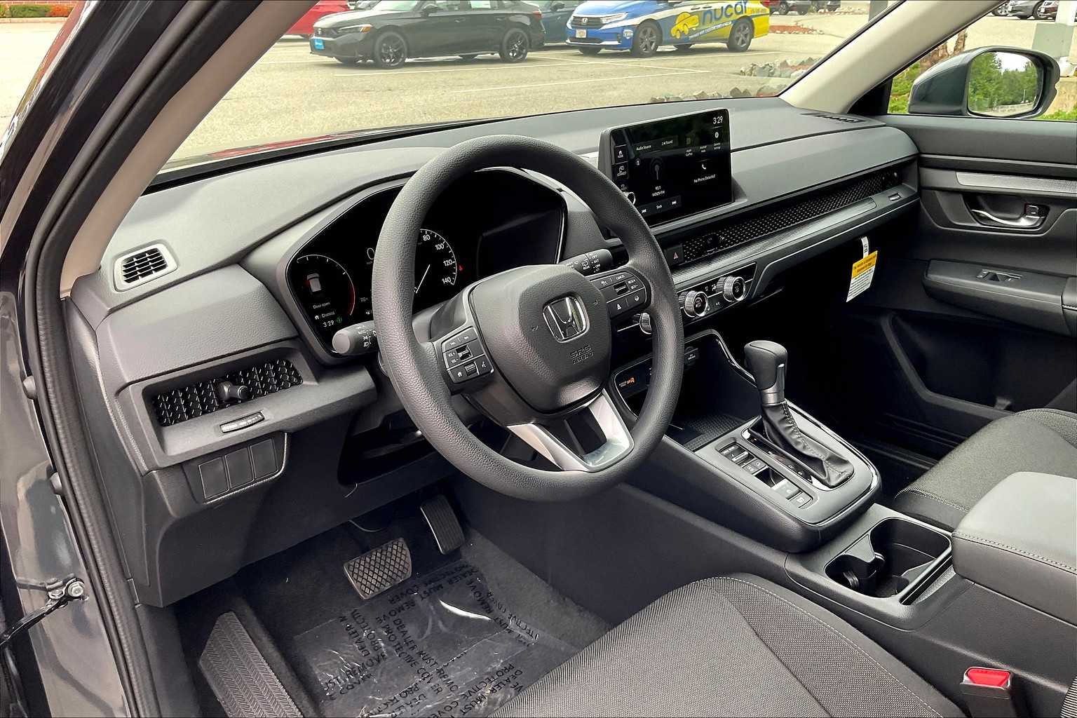 2026 Honda CR-V LX - Photo 9