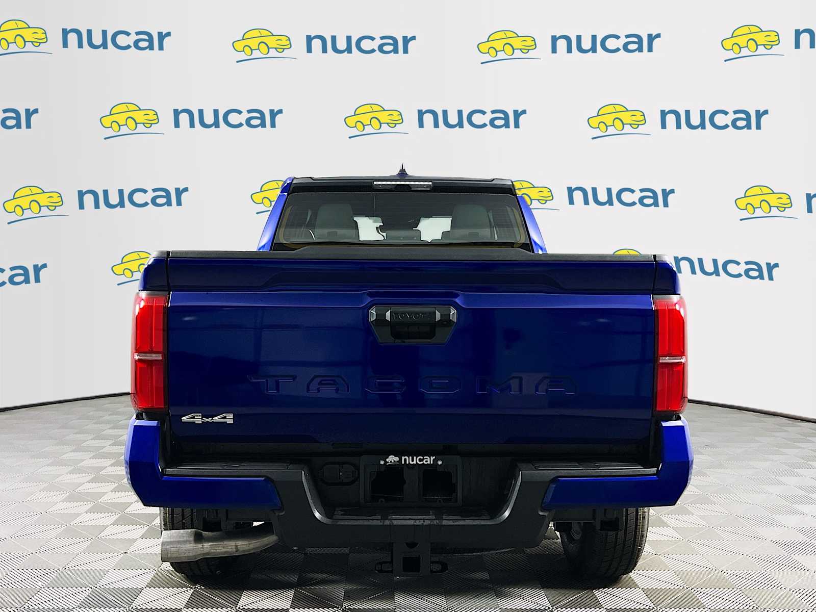2025 Toyota Tacoma SR5 - Photo 5