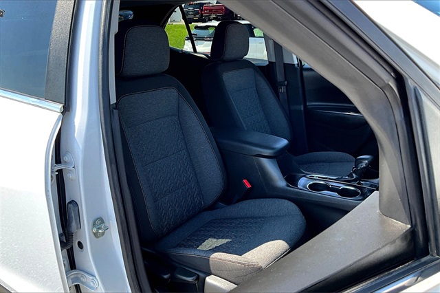 2022 Chevrolet Equinox LT - Photo 11