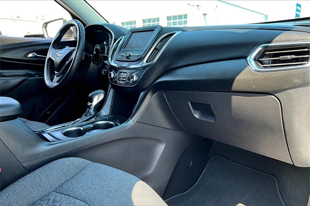 2022 Chevrolet Equinox LT - Photo 13