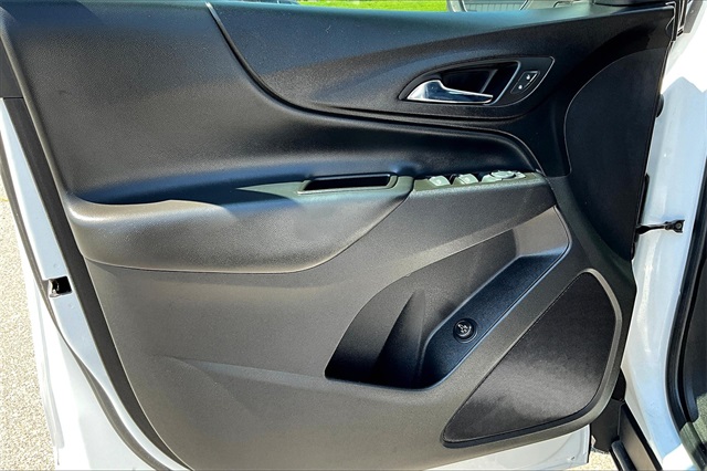 2022 Chevrolet Equinox LT - Photo 9