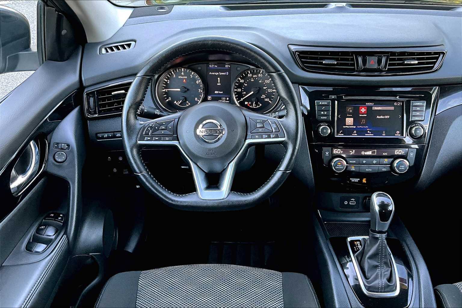 2021 Nissan Rogue Sport SV - Photo 17