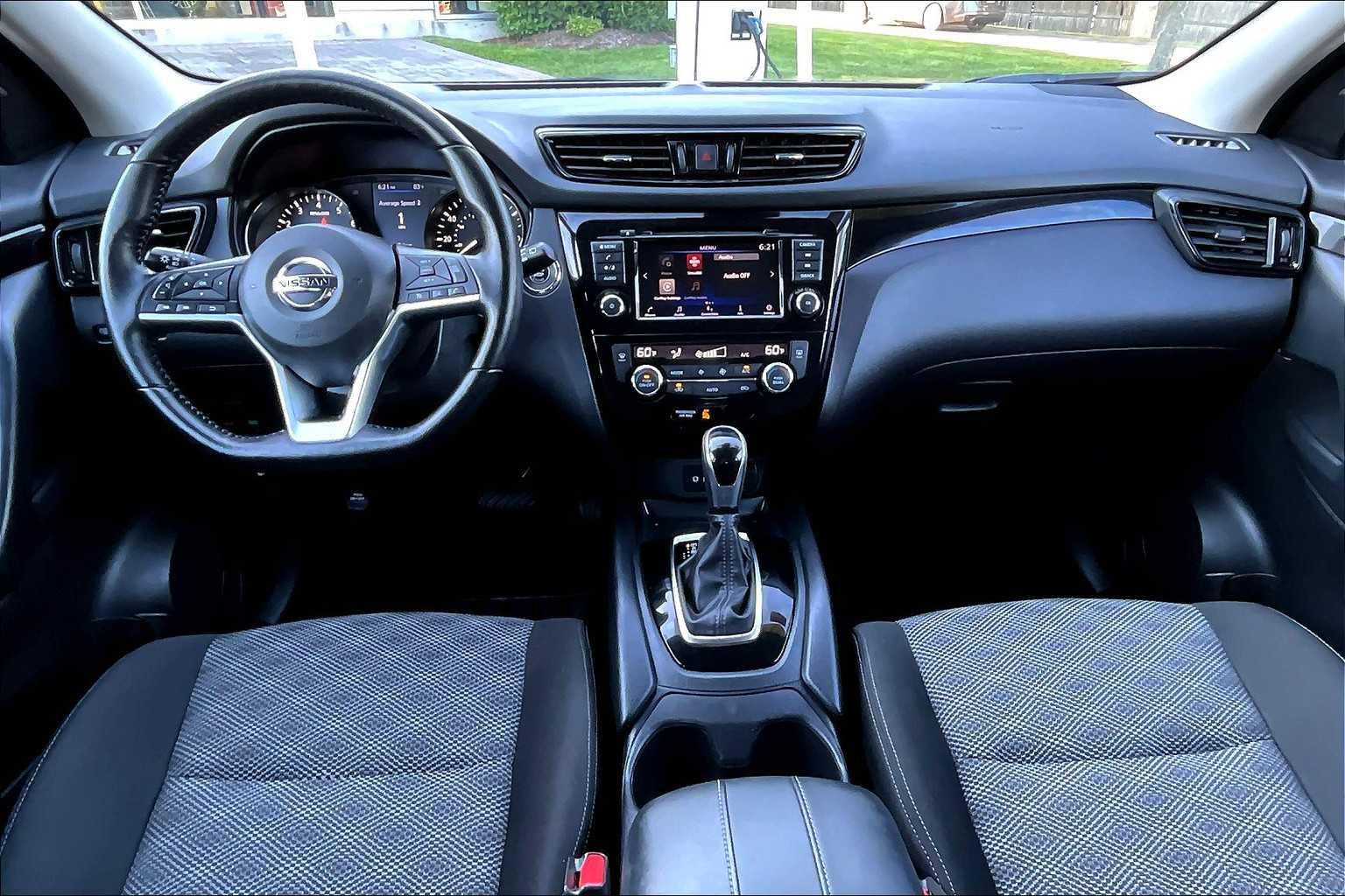 2021 Nissan Rogue Sport SV - Photo 21