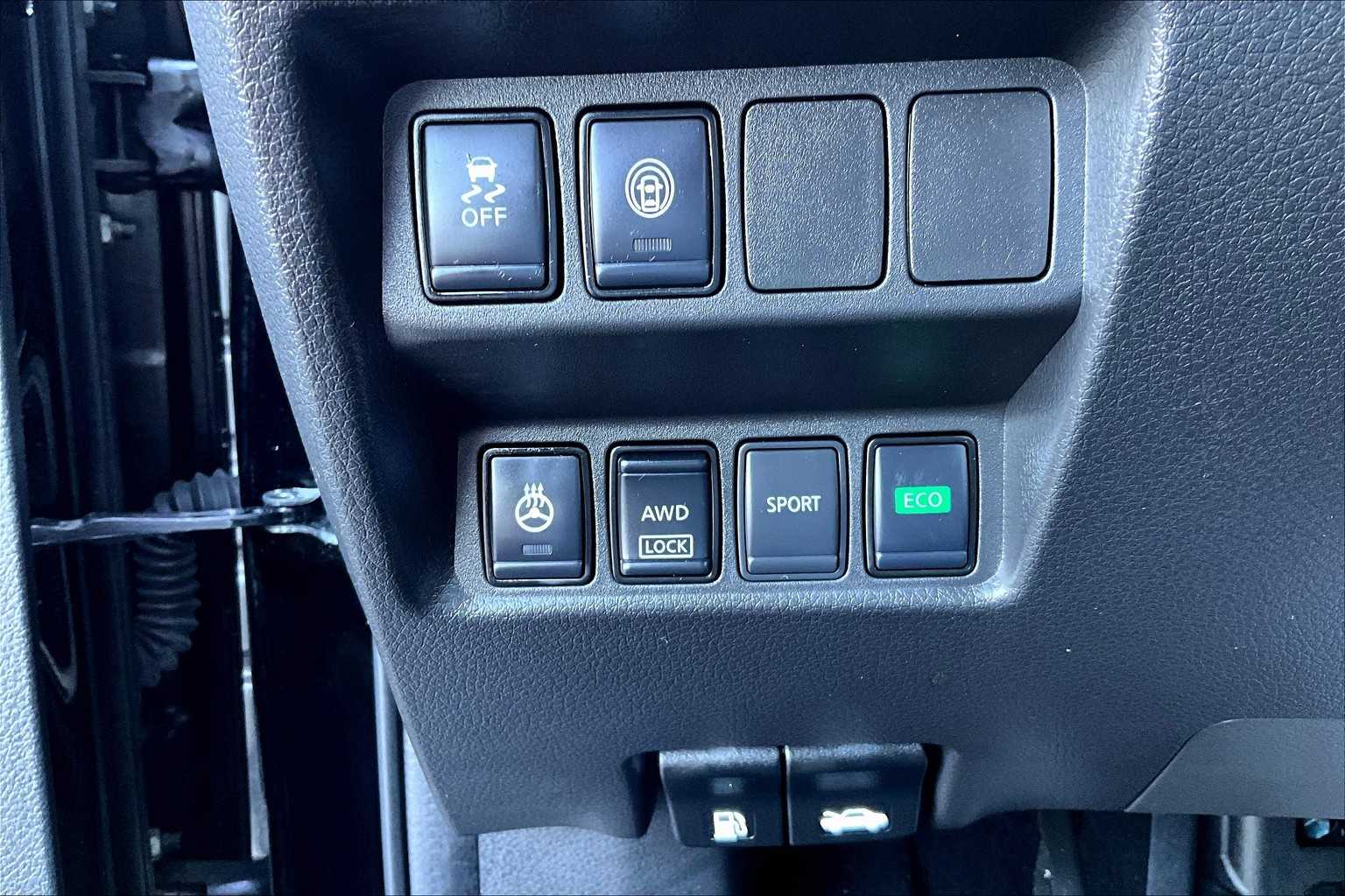 2021 Nissan Rogue Sport SV - Photo 25