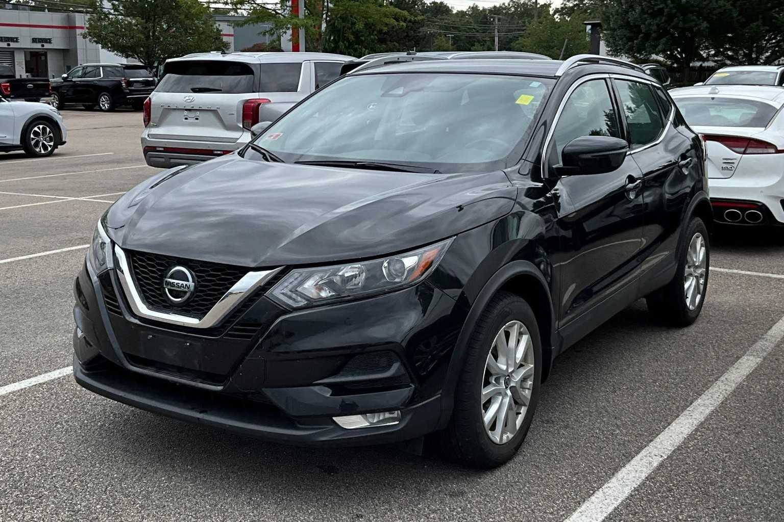 2021 Nissan Rogue Sport SV - Photo 3