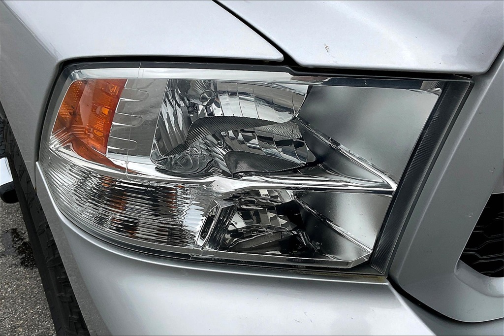 2018 Ram 1500 Express - Photo 28
