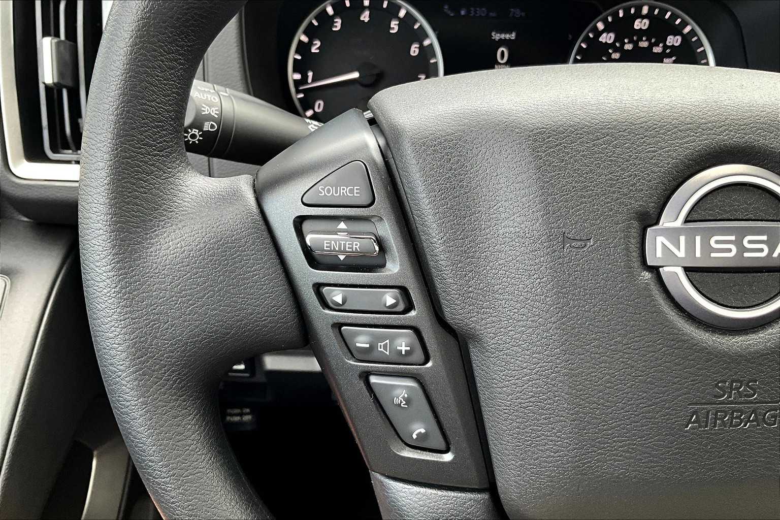 2025 Nissan Frontier SV - Photo 22