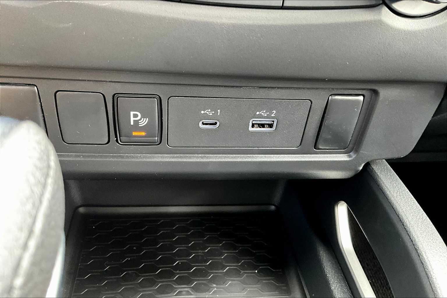 2025 Nissan Frontier SV - Photo 25