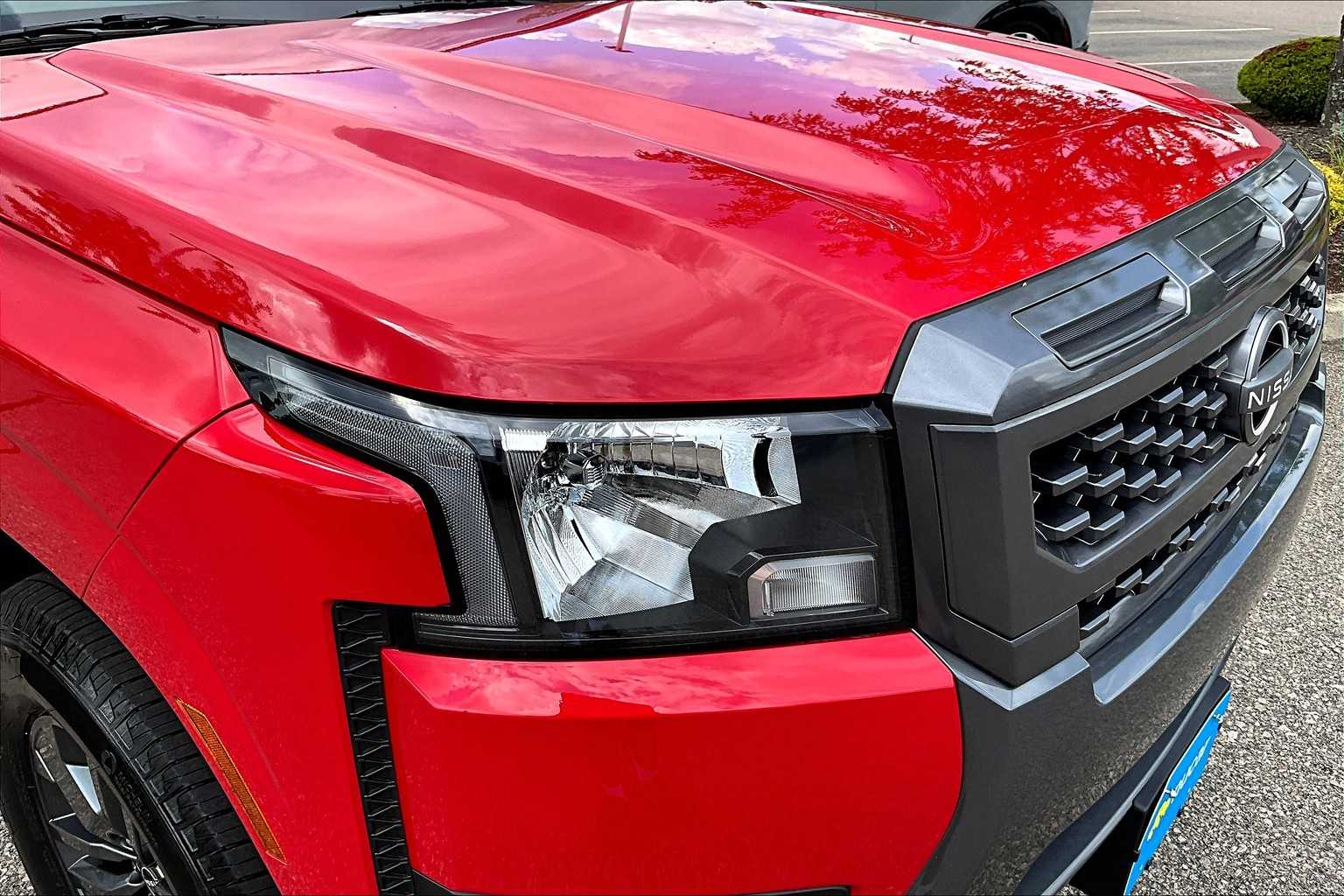 2025 Nissan Frontier SV - Photo 32