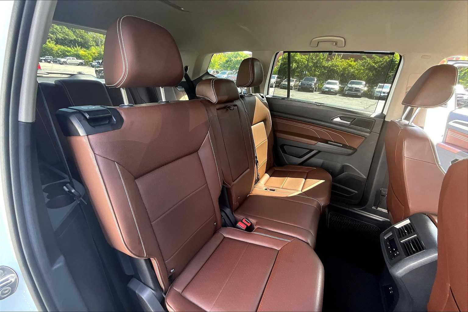 2023 Volkswagen Atlas 3.6L V6 SE w/Technology - Photo 15