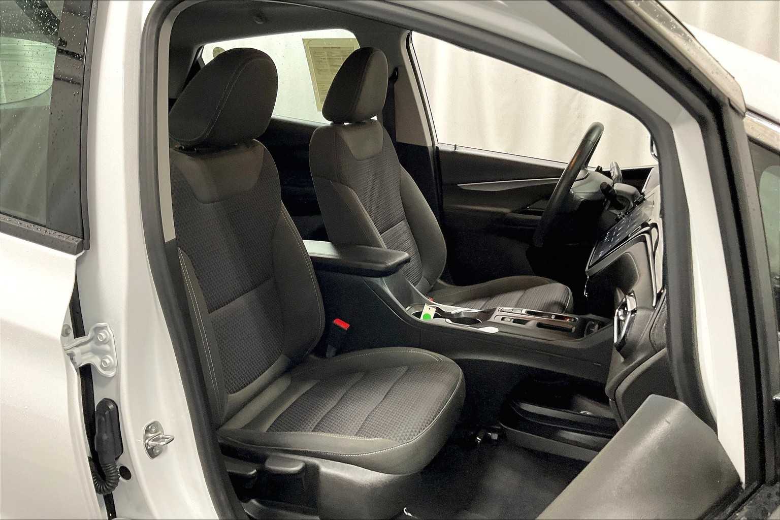 2023 Chevrolet Bolt EV 1LT - Photo 11