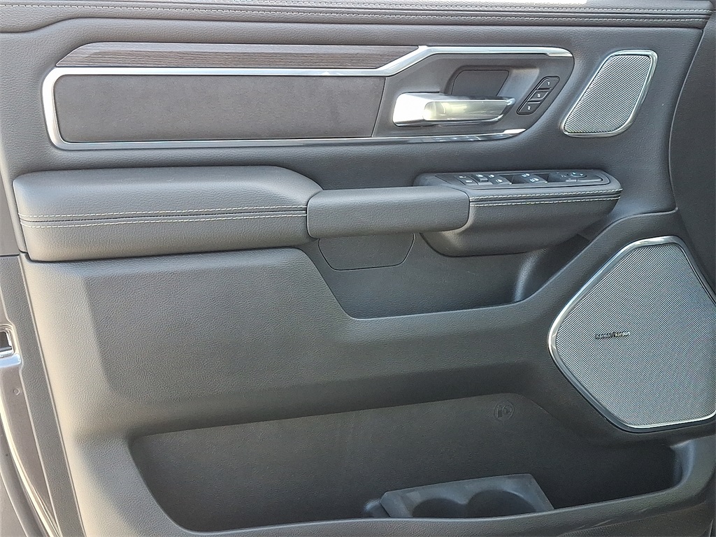 2026 Ram 1500 Laramie - Photo 8