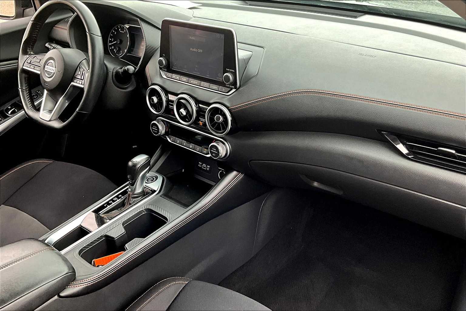 2020 Nissan Sentra SR - Photo 14