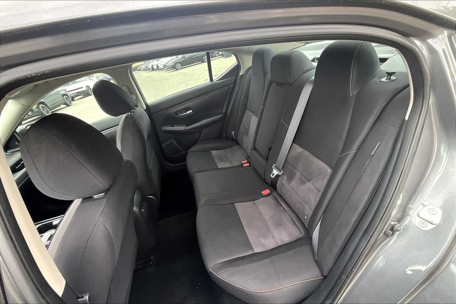 2020 Nissan Sentra SR - Photo 15