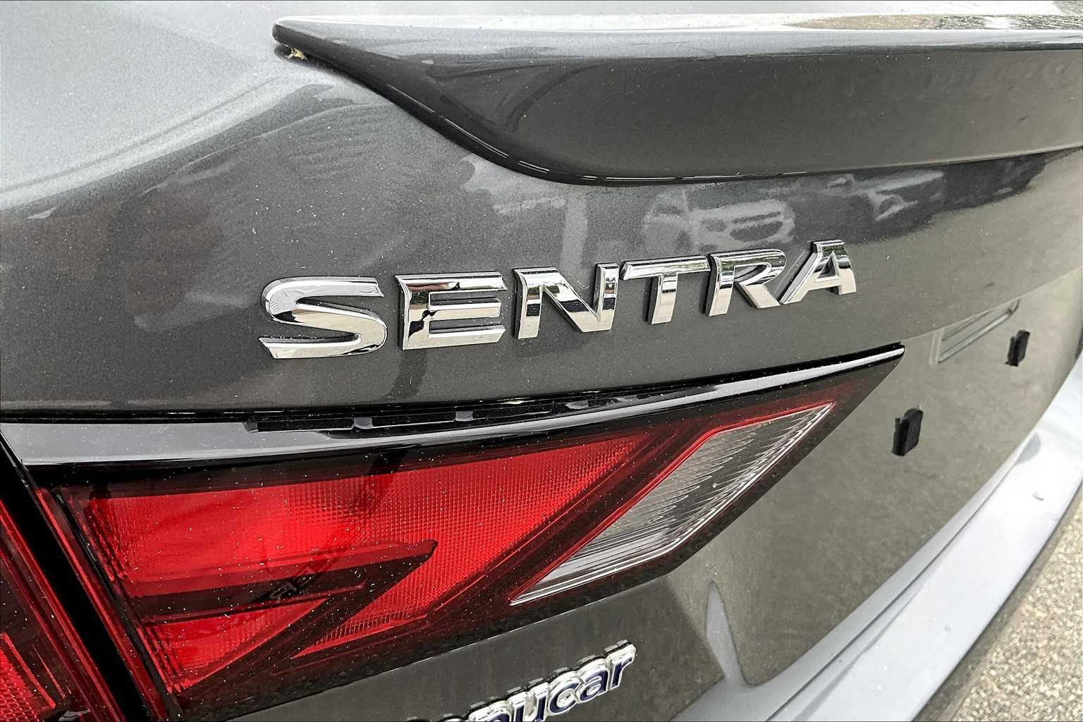 2020 Nissan Sentra SR - Photo 26