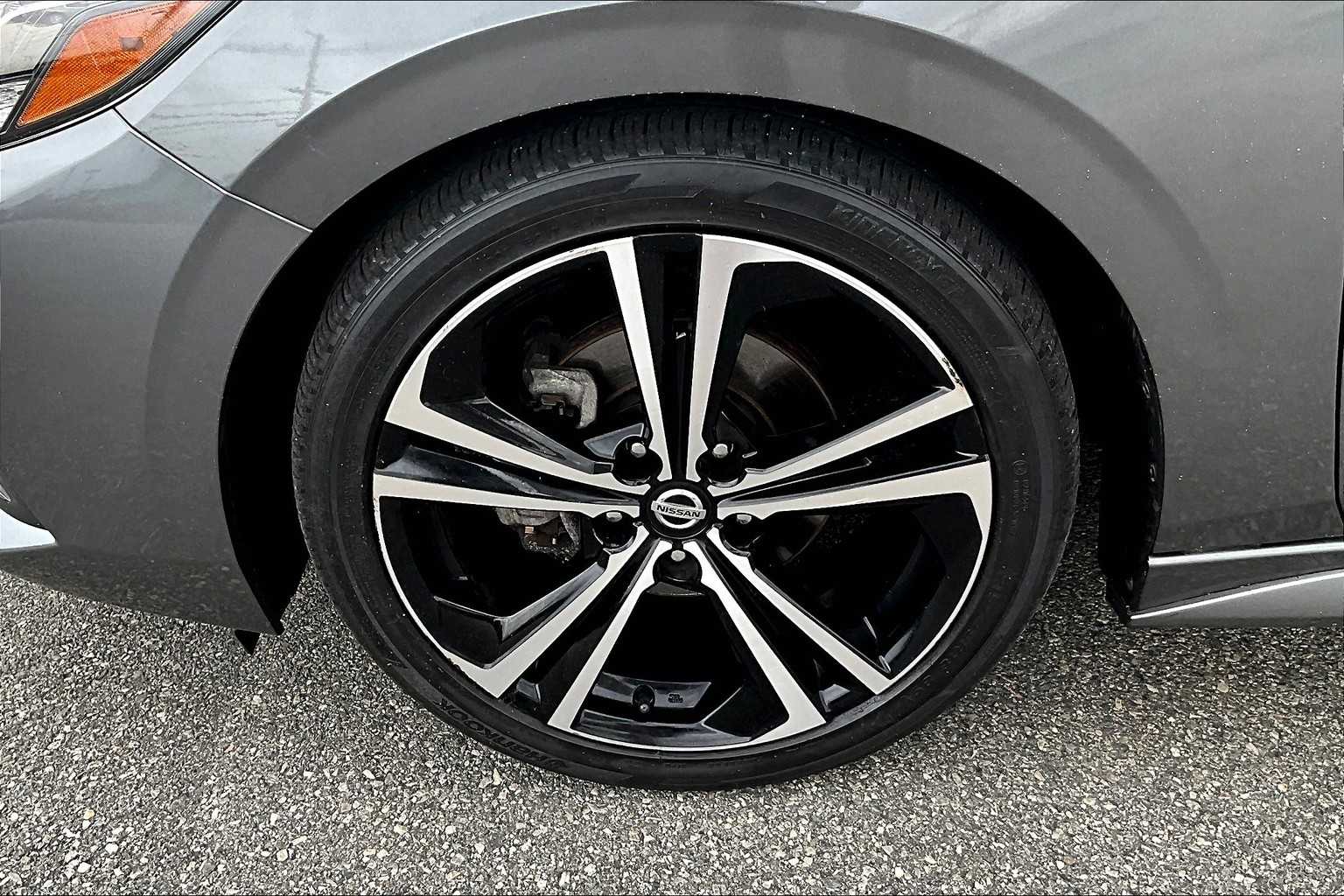 2020 Nissan Sentra SR - Photo 7