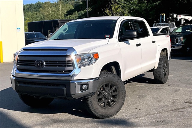 2015 Toyota Tundra SR5 - Photo 3