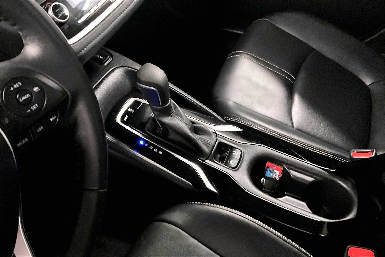 2022 Toyota Corolla XLE - Photo 11