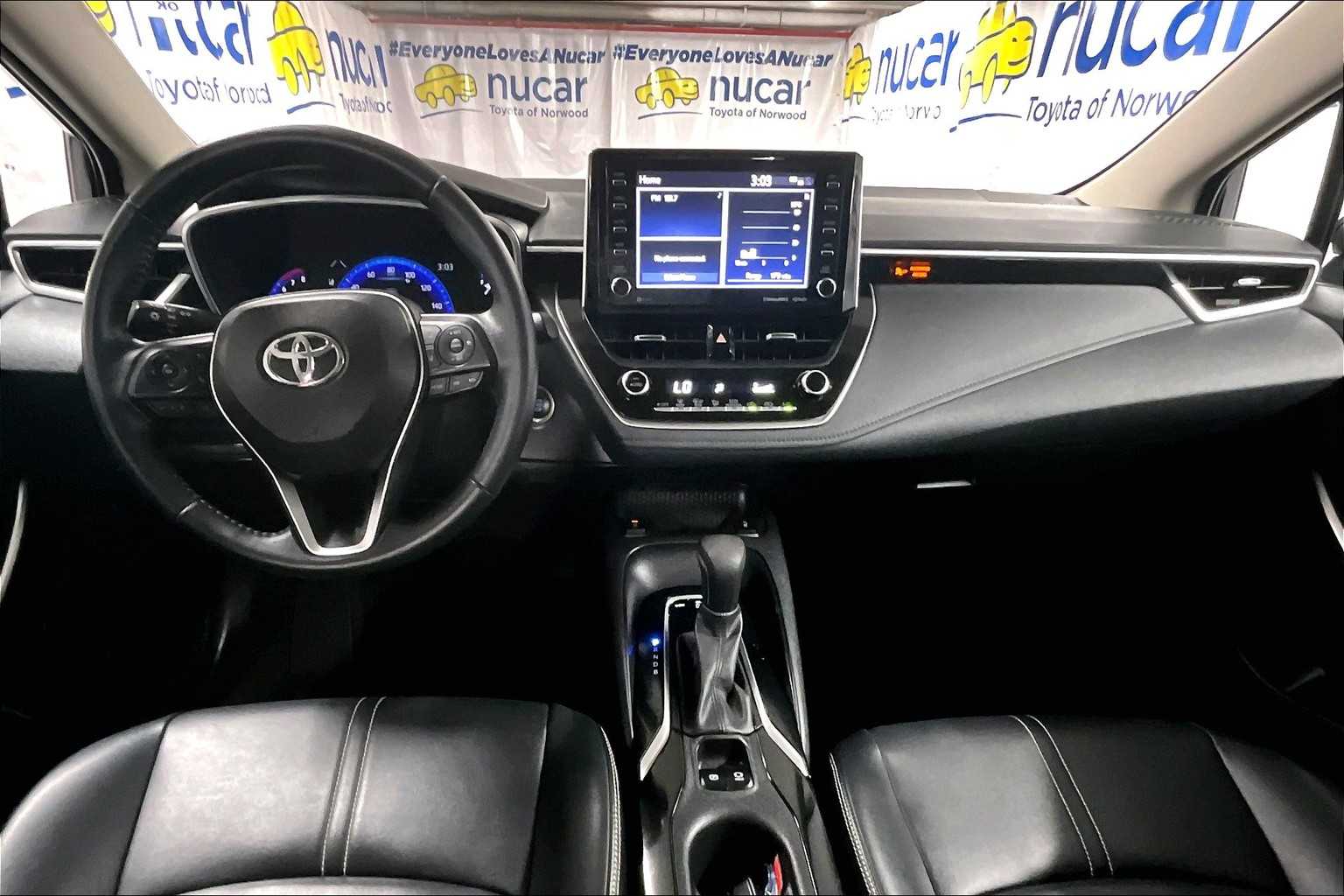 2022 Toyota Corolla XLE - Photo 12