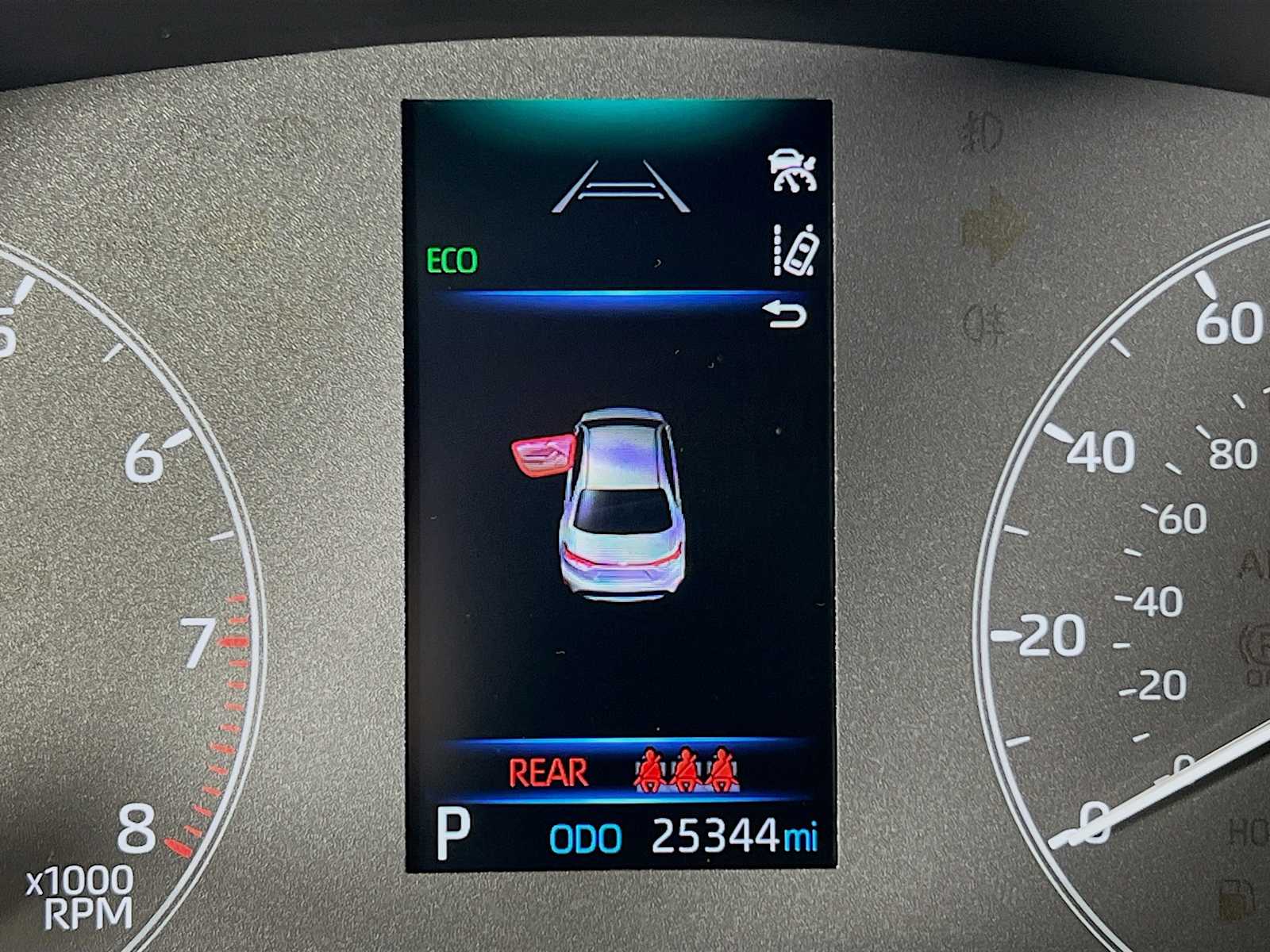 2023 Toyota Corolla SE - Photo 12