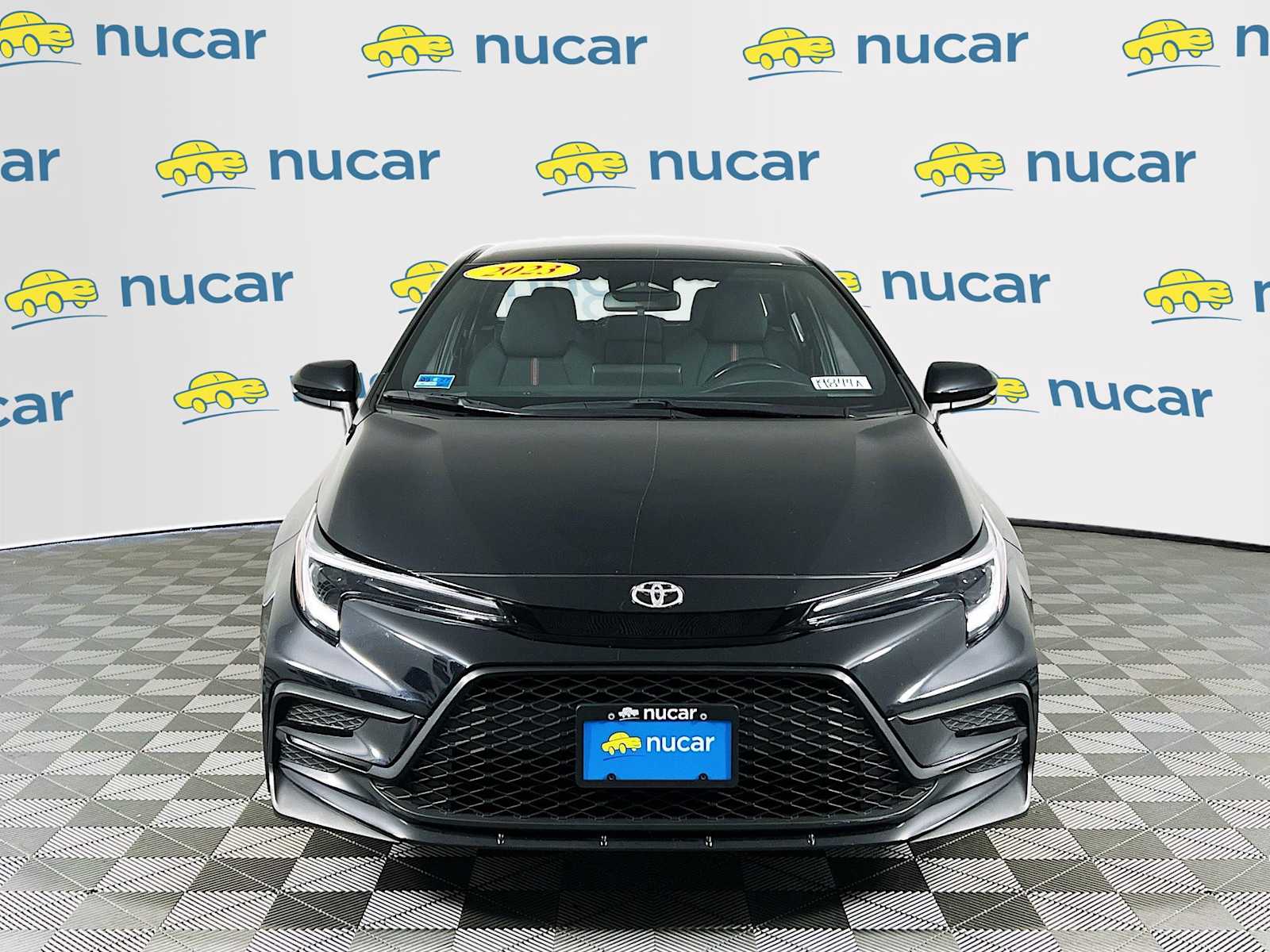 2023 Toyota Corolla SE - Photo 2