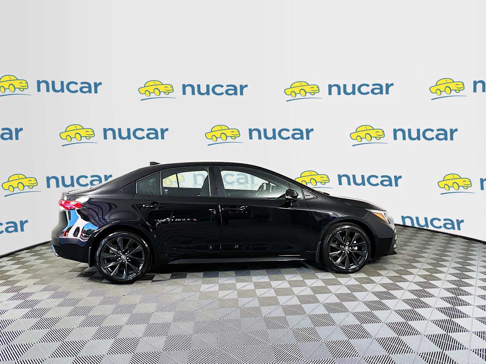 2023 Toyota Corolla SE - Photo 8