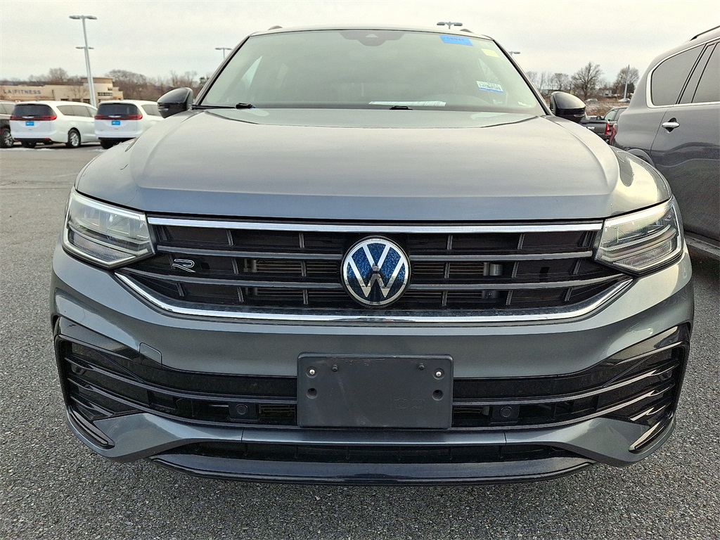 2023 Volkswagen Tiguan 2.0T SE R-Line Black - Photo 2